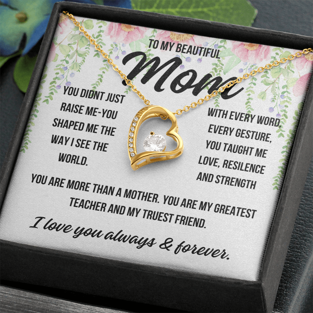 Sentimental necklace for mom with heartfelt message


